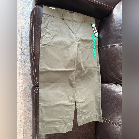 Gloria Vanderbilt Women's Wide Leg Cropped Pants, Green, 12 - Picture 7 of 11